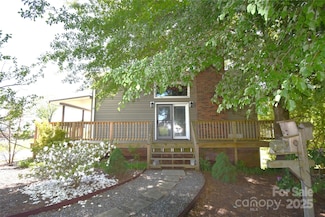 5769 Birch St, Conover, NC 28613