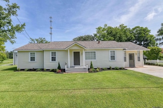 40456 Barden Rd, Gonzales, LA 70737