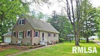 16919 208th St, Davenport, IA 52806