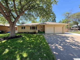 1015 N Cotner Blvd, Lincoln, NE 68505