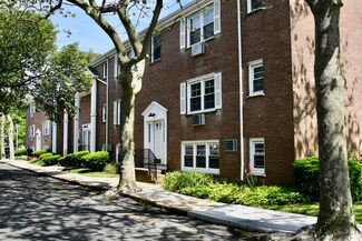 37 Arlington Ct, Ocean Grove, NJ 07756