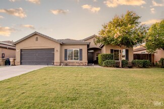 3710 Rio Grande Ln, Bakersfield, CA 93313