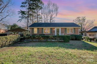2809 Markland Dr, Charlotte, NC 28208
