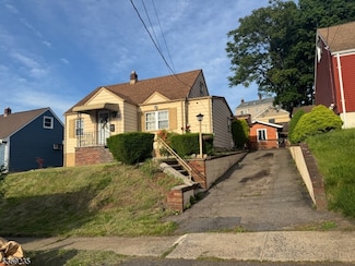 22 Northview Terrace, Garfield, NJ 07026