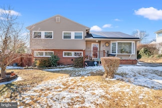88 S Avon Dr, Claymont, DE 19703