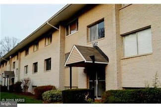 5430 85th Ave Unit T1, New Carrollton, MD 20784