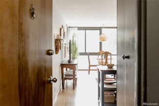 1050 N Corona St Unit 312, Denver, CO 80218