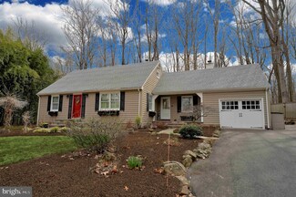 225 Pleasant Valley Rd, Titusville, NJ 08560