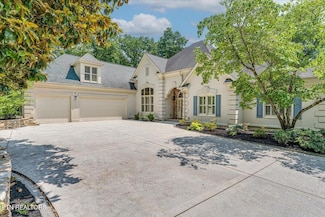 7300 Westland Dr, Knoxville, TN 37919