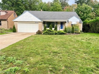 2331 Milton Rd, Cleveland, OH 44118