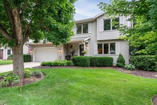 811 Devonshire Rd, Stoughton, WI 53589