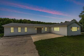 17 Little Falls Rd, Morgantown, WV 26508