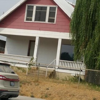 414 Main St, Ione, WA 99139
