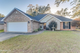 13699 Hidden Oaks Dr, Gulfport, MS 39503
