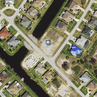 1 Medalist Way, Rotonda West, FL 33947