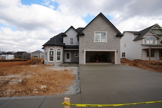 70 Sycamore Hill Dr, Clarksville, TN 37042