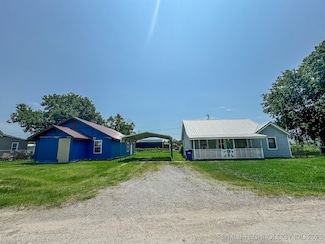 65 E Orr St, Chouteau, OK 74337