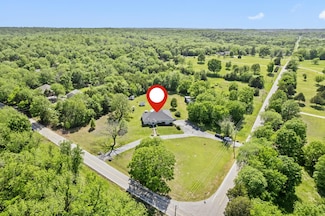 5283 N Farm Road 125, Springfield, MO 65803