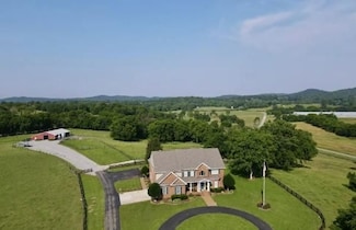 189 S Fishing Ford Rd, Petersburg, TN 37144