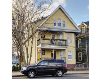 96 Elm St, Somerville, MA 02144