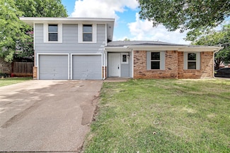 1233 Nicole Way, Burleson, TX 76028