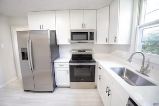 158 Scarborough Place, Charlottesville, VA 22903