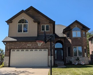 1470 Oxford Rd, Des Plaines, IL 60018