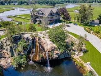 67 Border St, Scituate, MA 02066