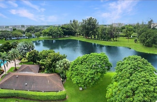 3080 N Course Dr Unit 810, Pompano Beach, FL 33069