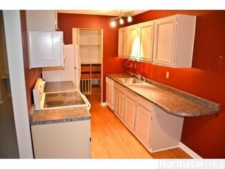 4560 Cedar Lake Rd S, St. Louis Park, MN 55416