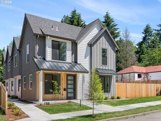 8517 NE Milton St Unit 4, Portland, OR 97220