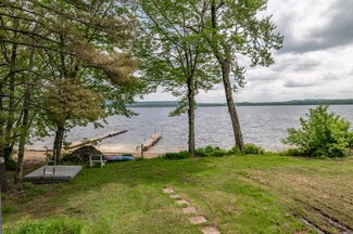 143 Lakeshore Dr, Leeds, ME 04263