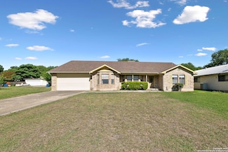 1430 Synandra St, San Antonio, TX 78232