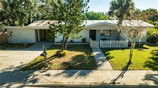 2695 S East Ave, Sarasota, FL 34239