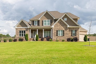 2112 Meadowood Cove, Monroe, GA 30655