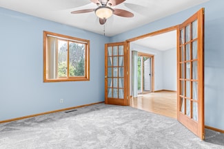 3329 Greenbrier St, Saint Paul, MN 55127