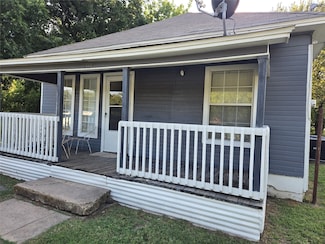 535 Hancock St, Gainesville, TX 76240