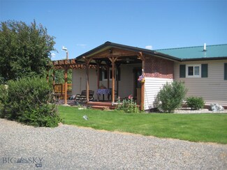 11 Davis Rd, Whitehall, MT 59759