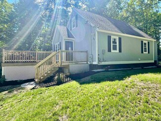27 Dawn St, Hillsborough, NH 03244
