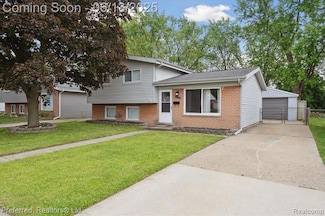 30889 Grandview Ave, Westland, MI 48186