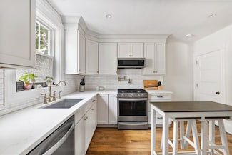 61 Elm St Unit 61, Andover, MA 01810