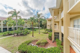 2690 Coral Landings Blvd Unit 421, Palm Harbor, FL 34684