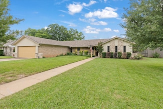 1247 Wedgewood Dr, Cleburne, TX 76033