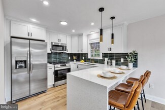 6202 Inwood St, Cheverly, MD 20785
