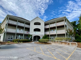 100 Lighthouse Ln Unit B-2, Cedar Point, NC 28584