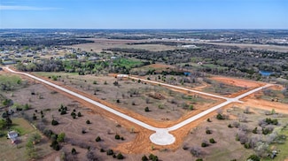 1979 S Blackberry Bend, Guthrie, OK 73044