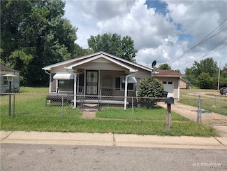 3224 Taylor Cir, Tuscaloosa, AL 35401