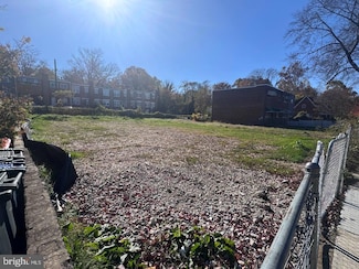 4333 Hayes St NE, Washington, DC 20019