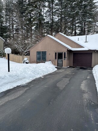 8 Margaret Dr, Queensbury, NY 12804