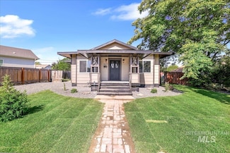 327 Adams St, Twin Falls, ID 83301